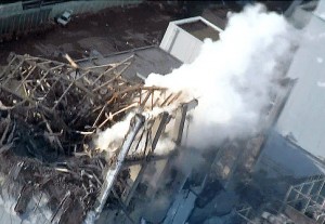 latest news Japan nuclear reactors 300x207 Japans workers struggle to bring power back to Fukushima reactor