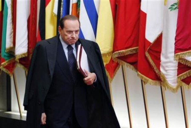 Italy in crisis: Berlusconi is resigning