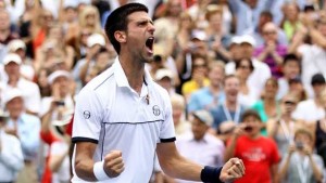 djokovic-beats-federer-and gets-into-US-open-2011